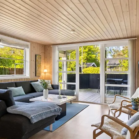 Dom wakacyjny Melvin - 700m From The Sea By Interhome *